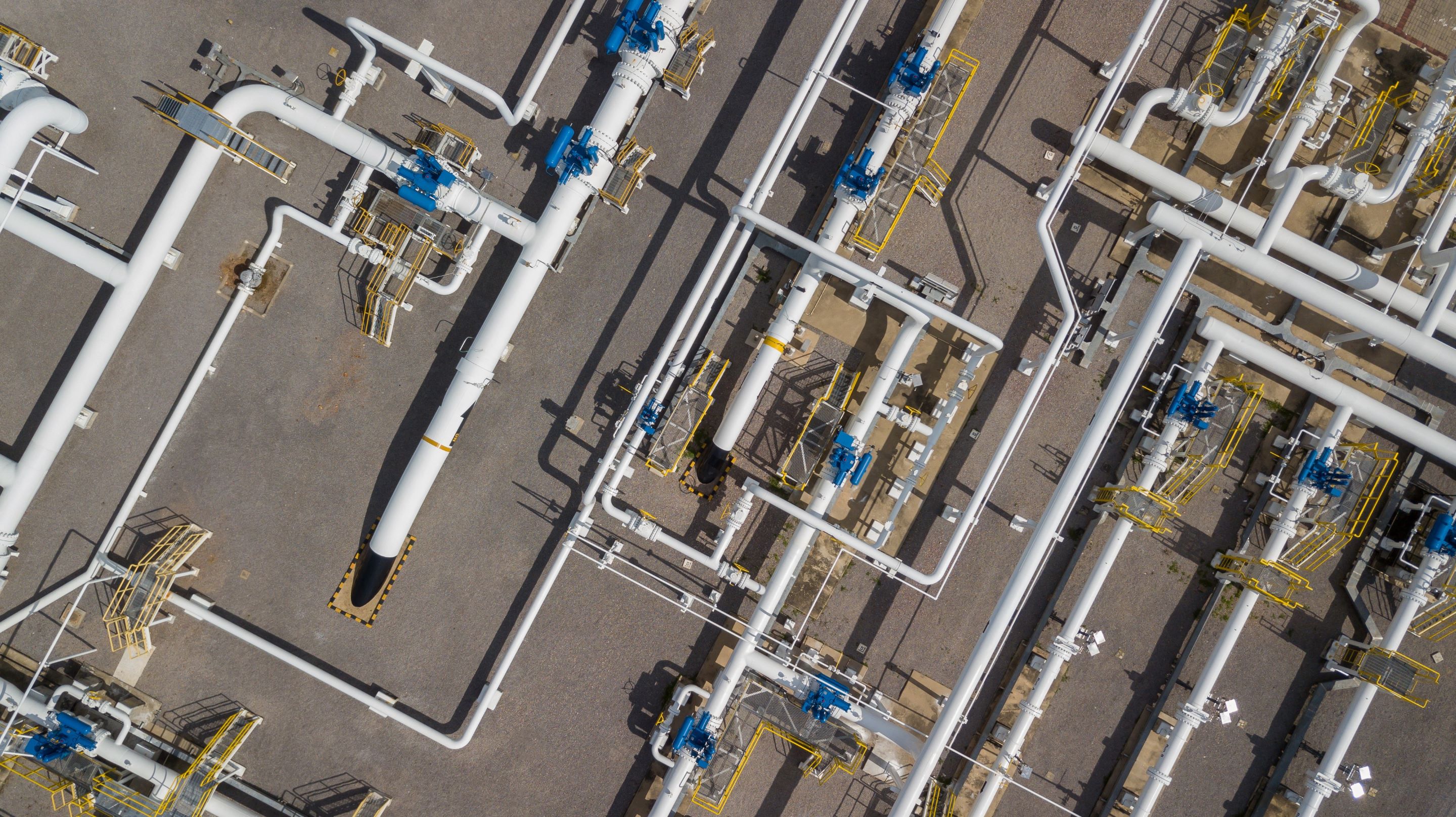 Three key challenges for natural gas distribution