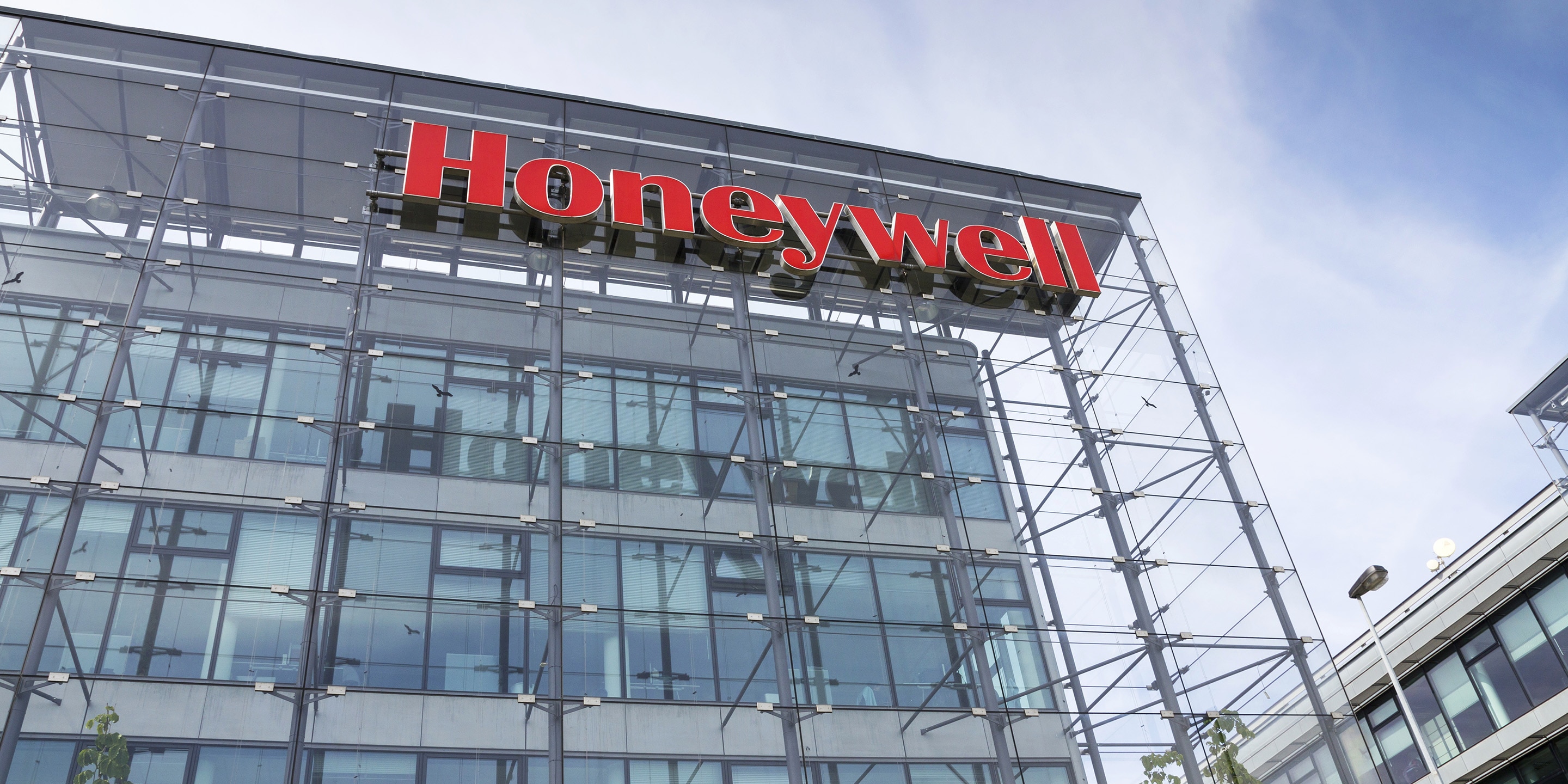 Honeywell treibt seine Ziele in Bezug auf Resilienz und Dekarbonisierung in der Produktionsstätte in Lugoj, Rumänien, voran